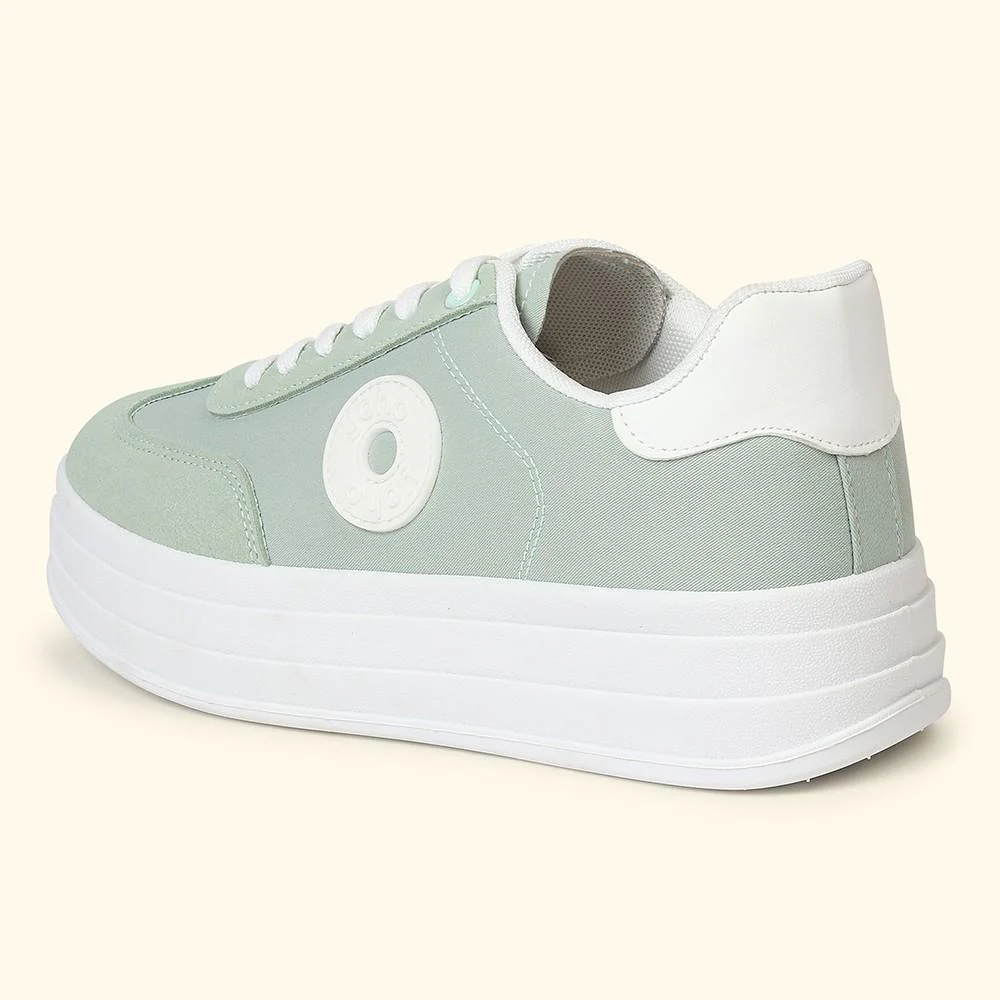 CAS 105 Sneakers for Women - Image 18