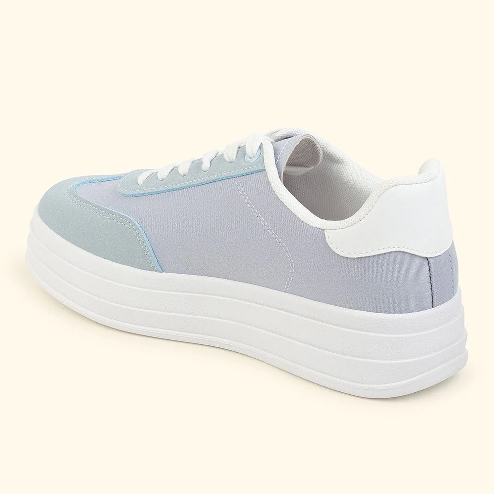 CAS 105 Sneakers for Women - Image 6