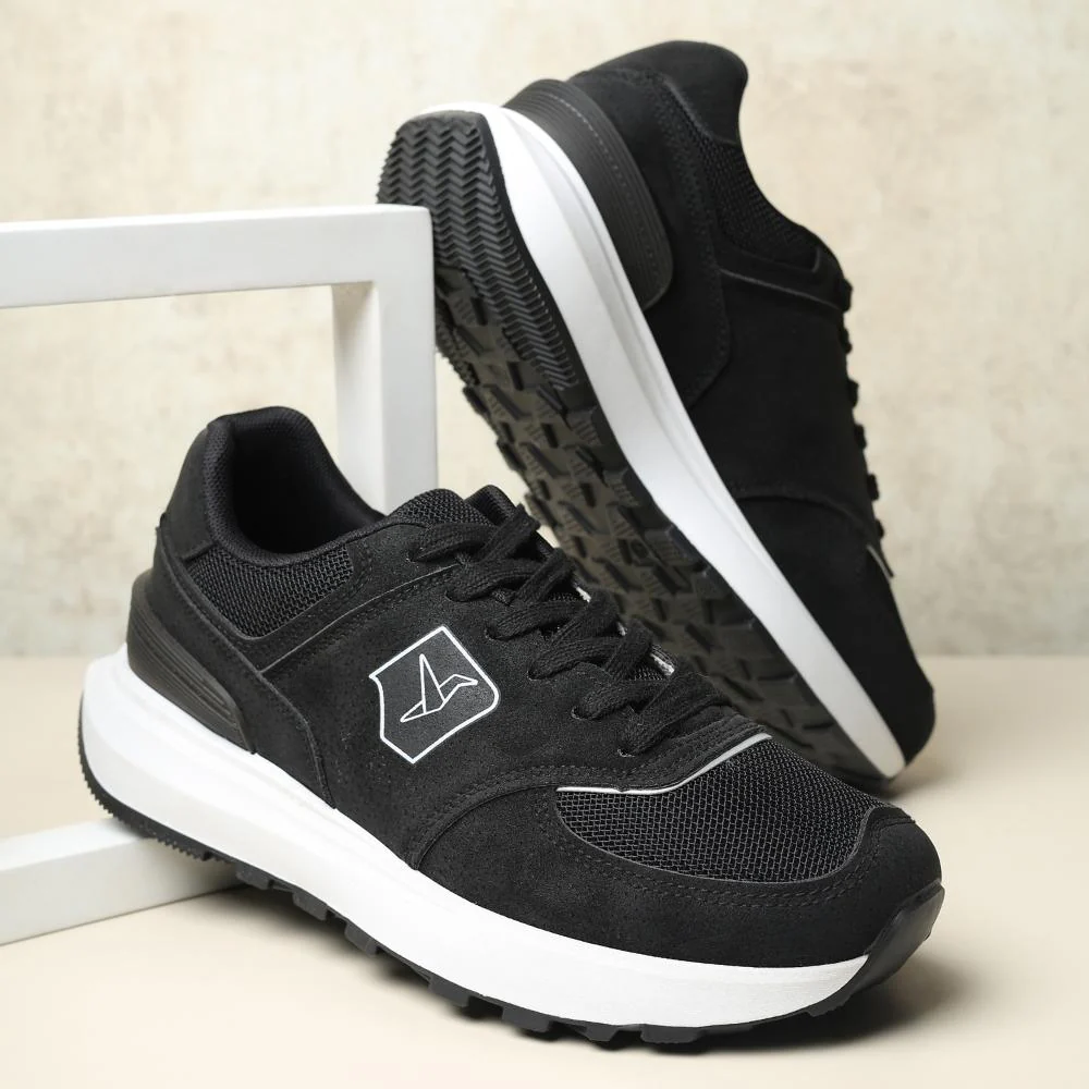 CAS 106 Sneakers for Women - Image 11