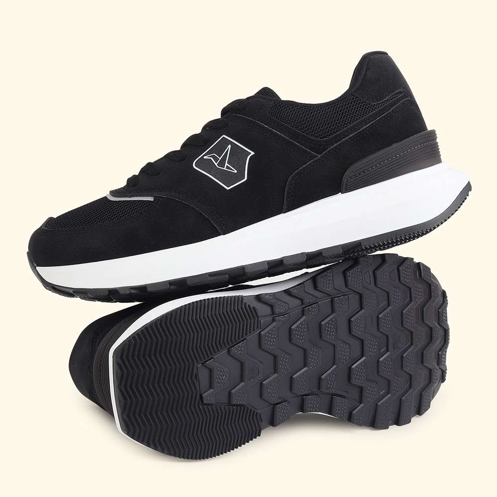CAS 106 Sneakers for Women - Image 13