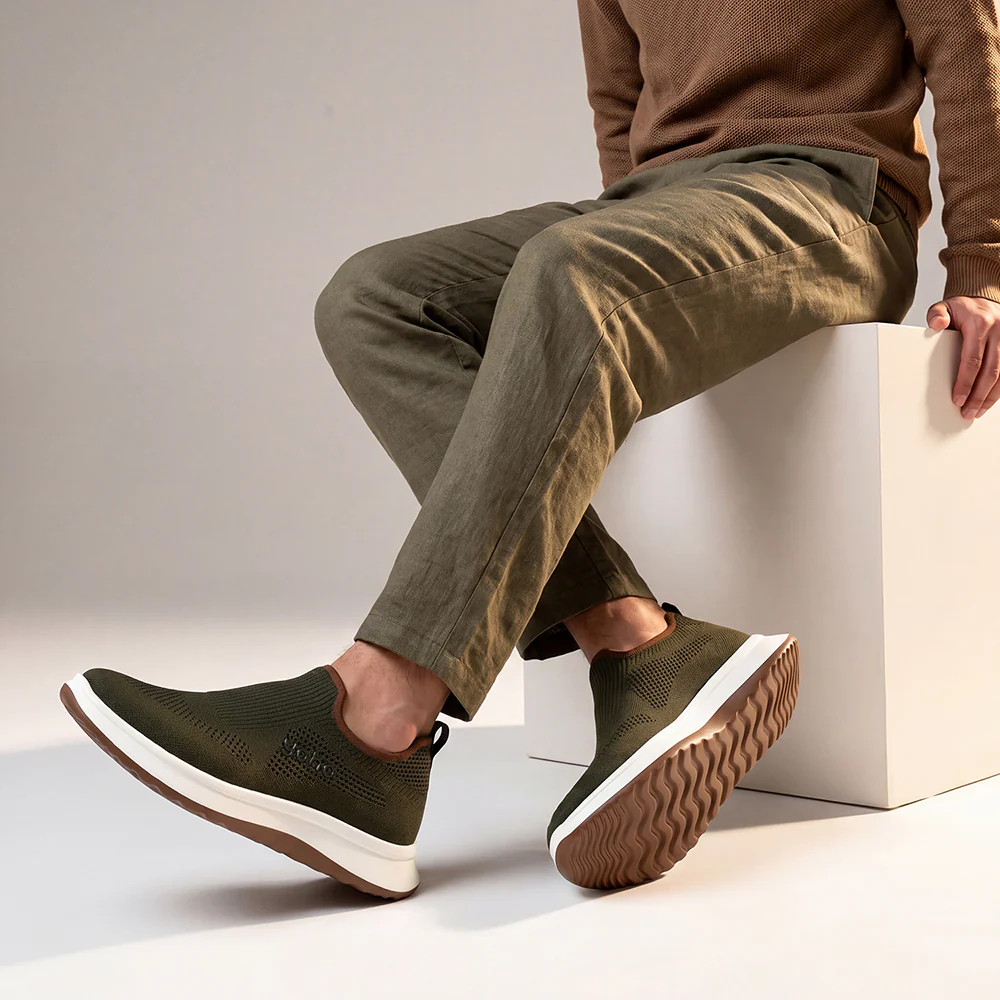Esteem Slip On Sneakers For Men - Image 2