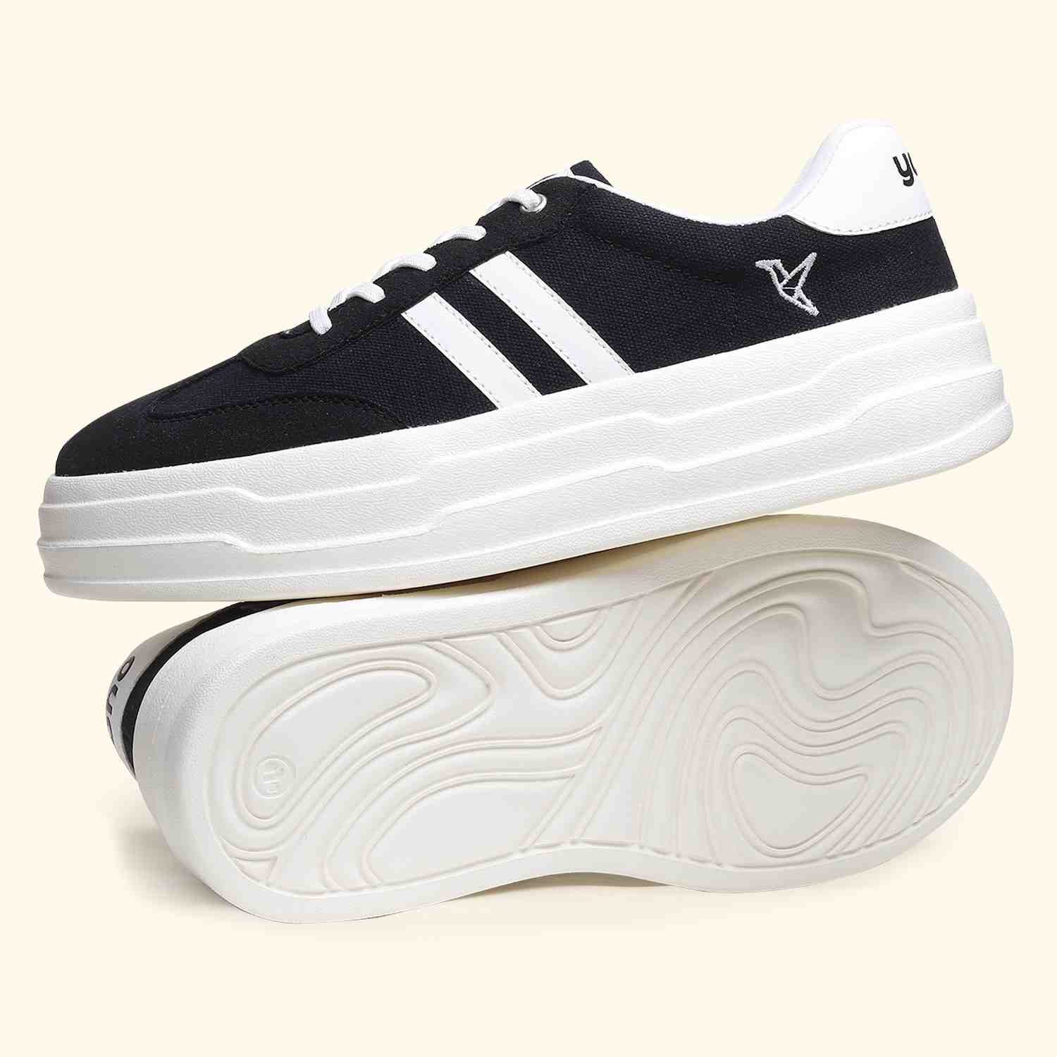 Fluffs 002 Sneaker for Women - Image 4