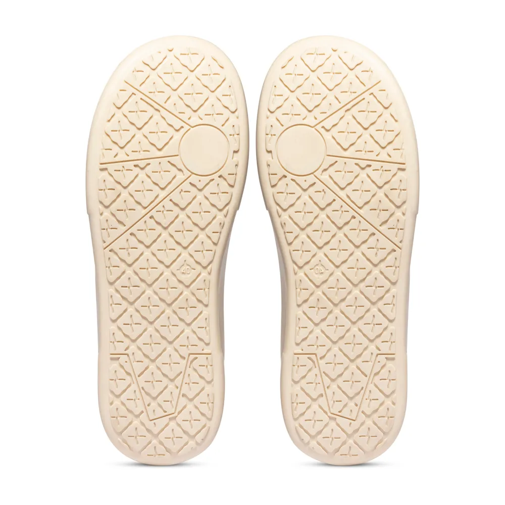 High Ankle Canvas 01 Sneakers for Women - Image 24