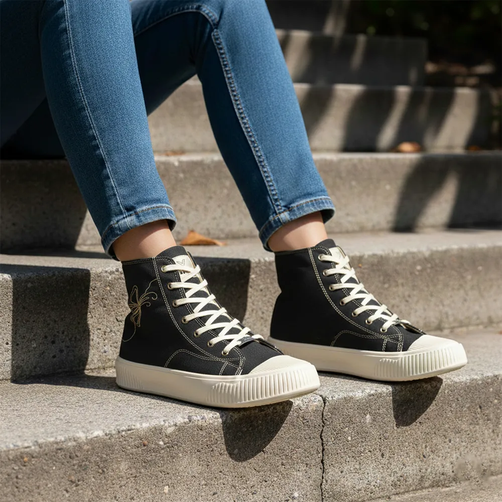 High Ankle Canvas 01 Sneakers for Women - Image 27