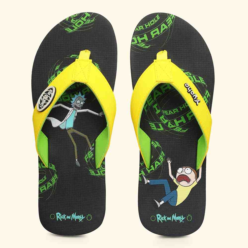 Rick and Morty 001 Slippers for Men - Image 7