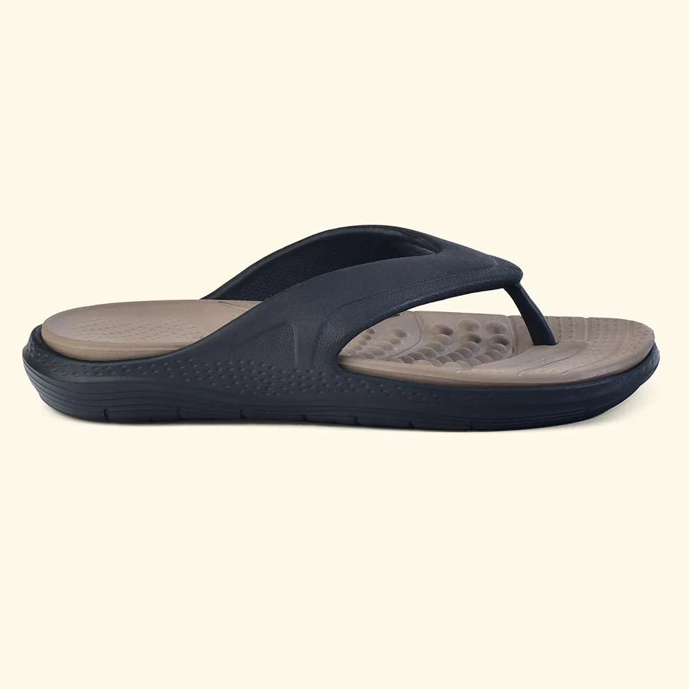 Snugly Men Slippers - Image 4