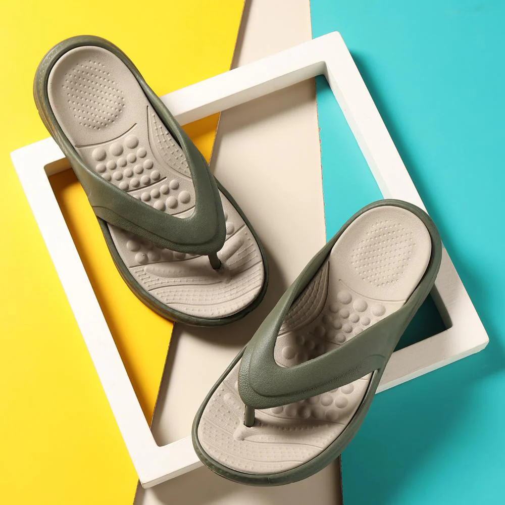 Snugly Men Slippers - Image 7