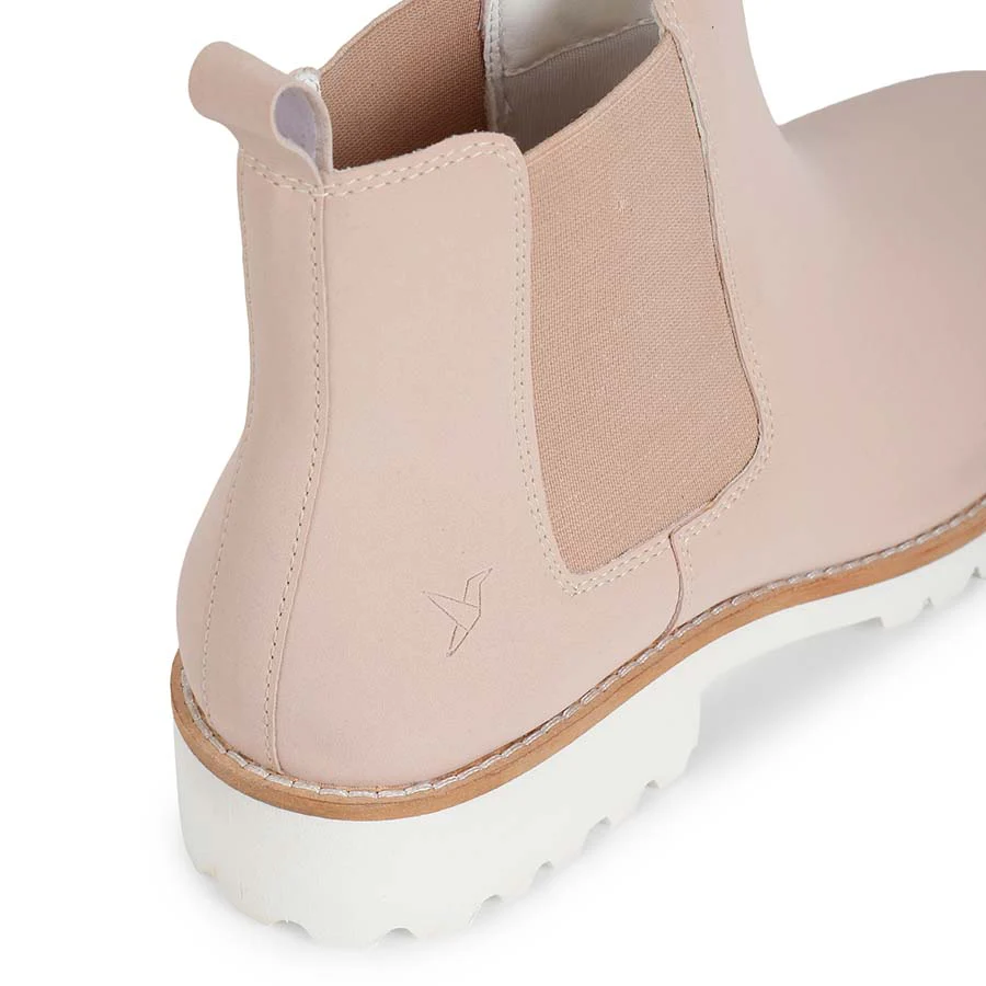Women Chelsea Boots - Image 19